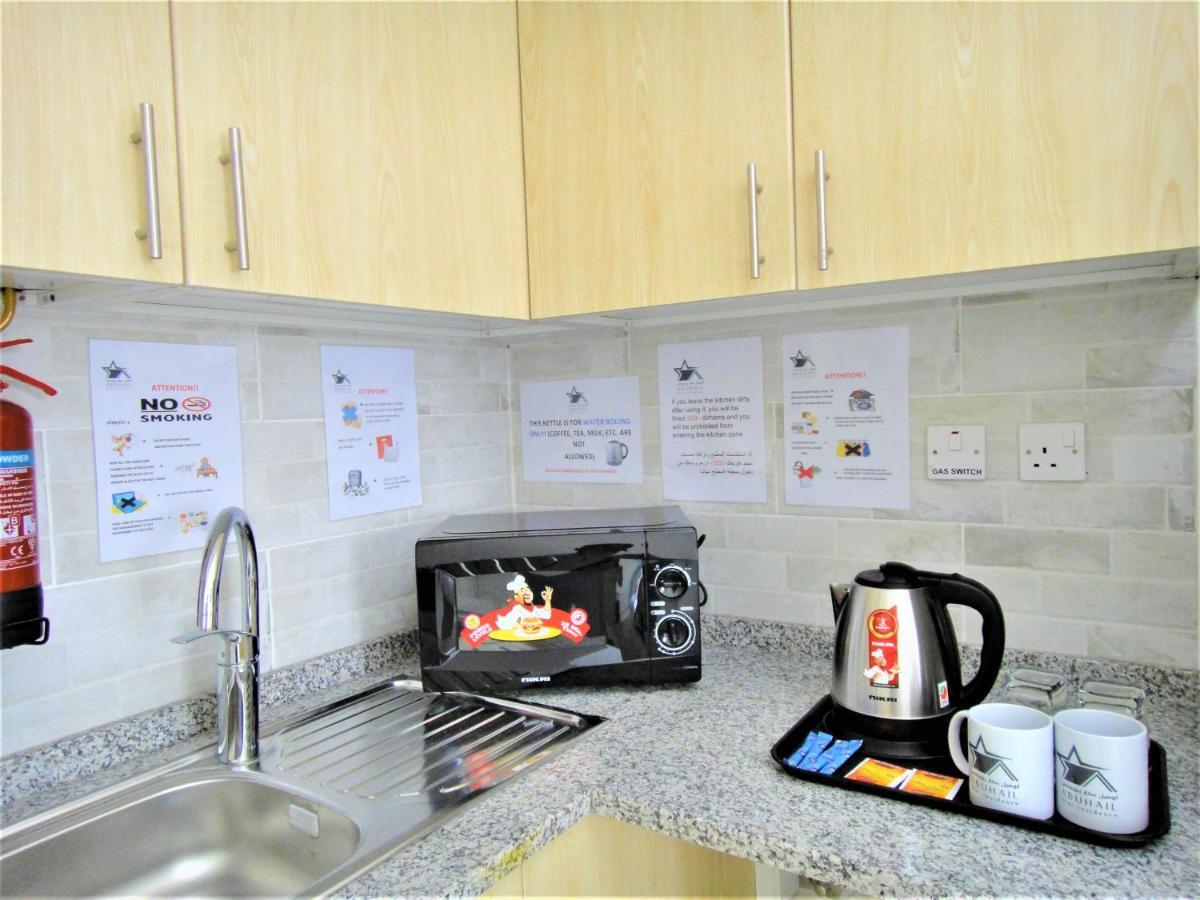 Abu Hail Star Residence - Home Stay Dubai Bagian luar foto