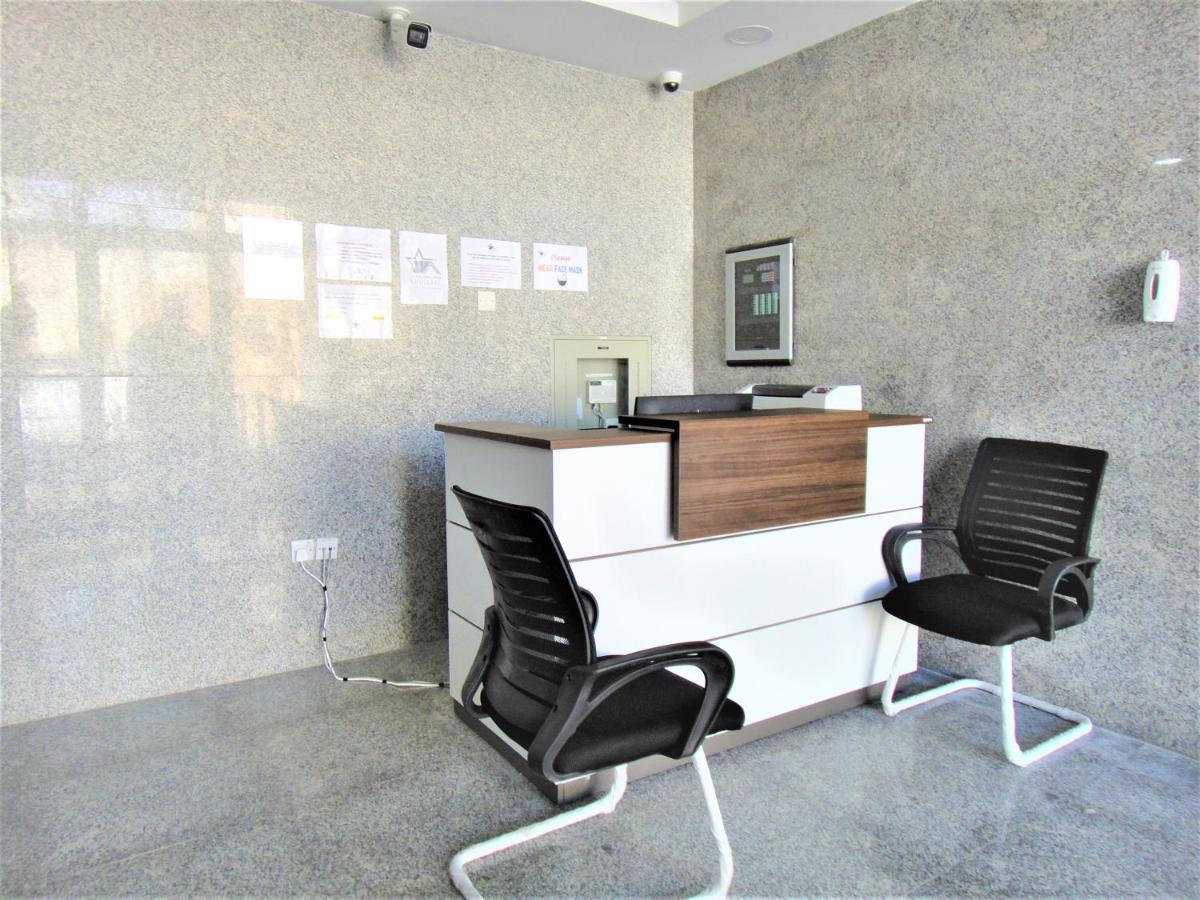 Abu Hail Star Residence - Home Stay Dubai Bagian luar foto