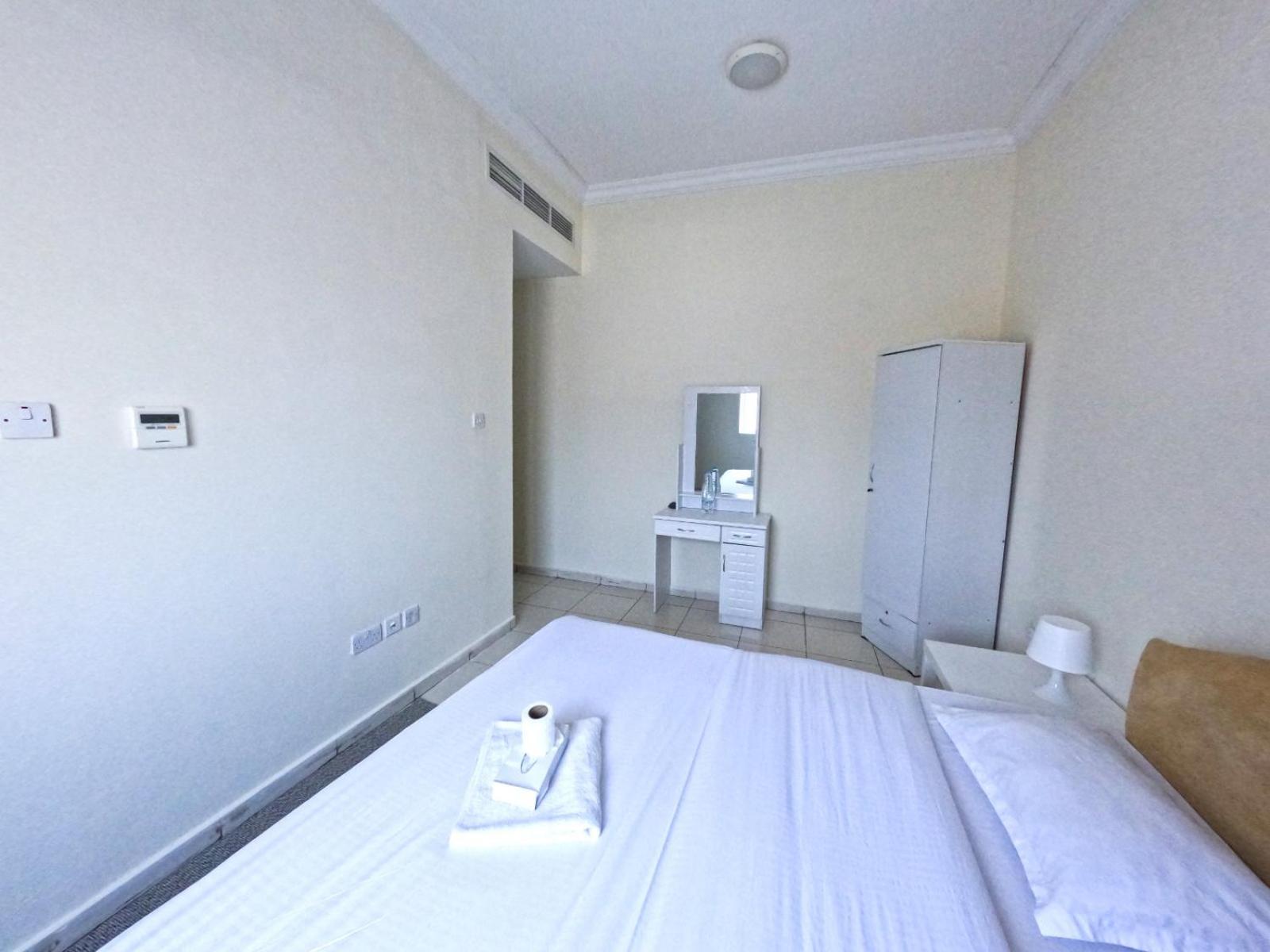 Abu Hail Star Residence - Home Stay Dubai Bagian luar foto