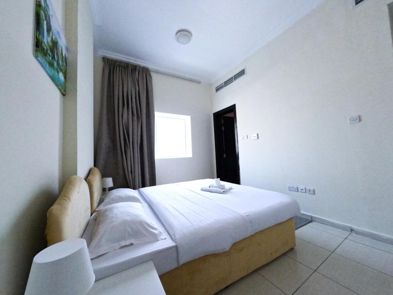 Abu Hail Star Residence - Home Stay Dubai Bagian luar foto